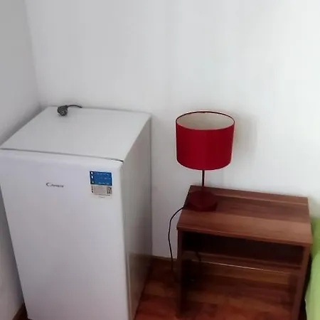 Мини-отель Lucky Cat Нова-Лесна