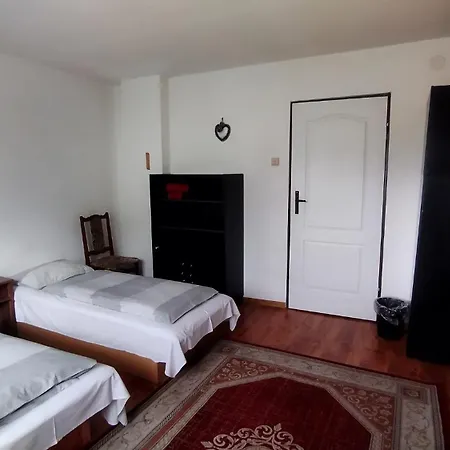 Lucky Cat Gasthof *